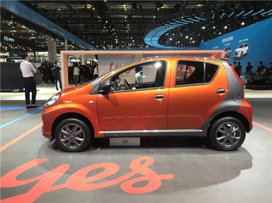 微型电动车支棱起来了